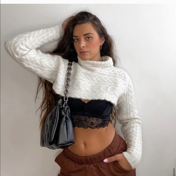 arm warmer cropped sweater